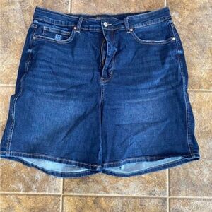 Judy Blue Jean Shorts 16